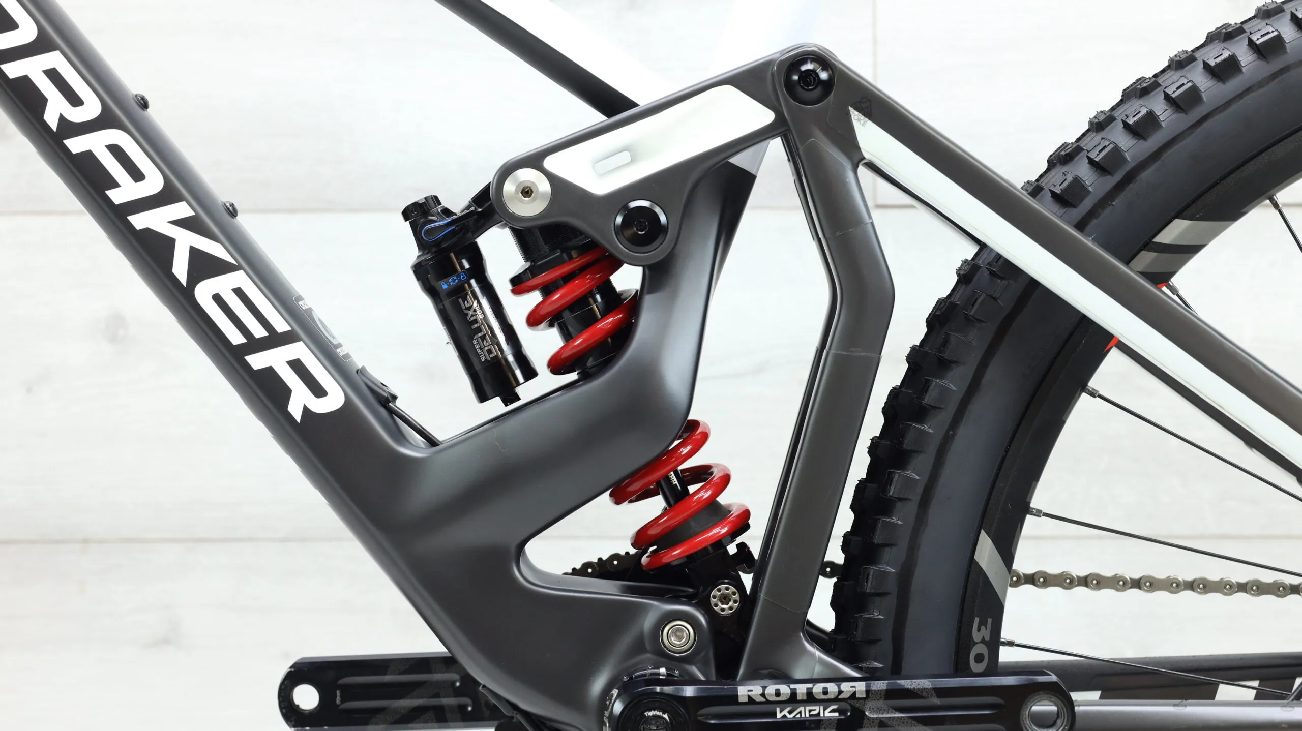 2020 Mondraker Dune Carbon XR  Mountain Bike - Large