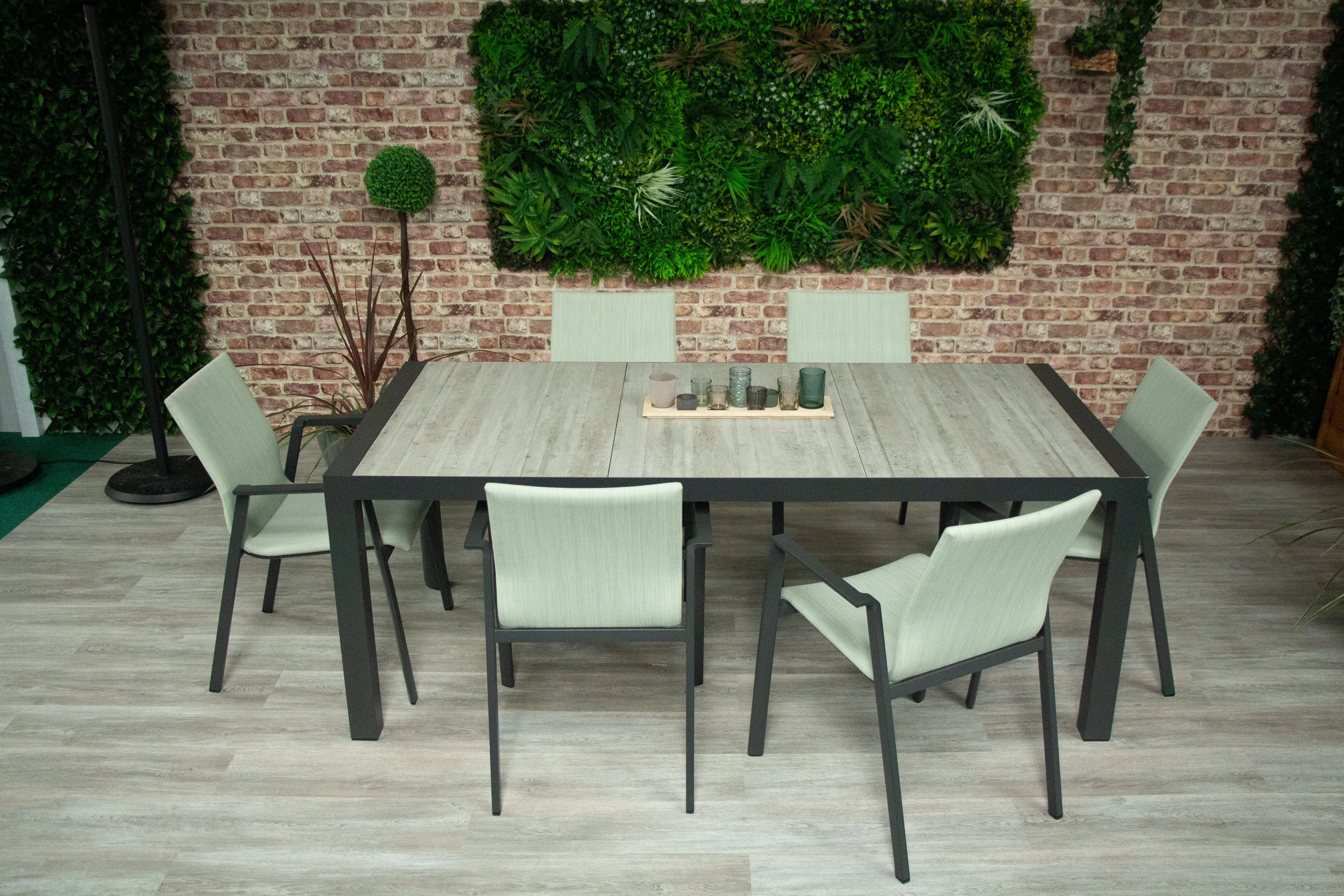 Valletta 4 Or 8 Seat Dining Set