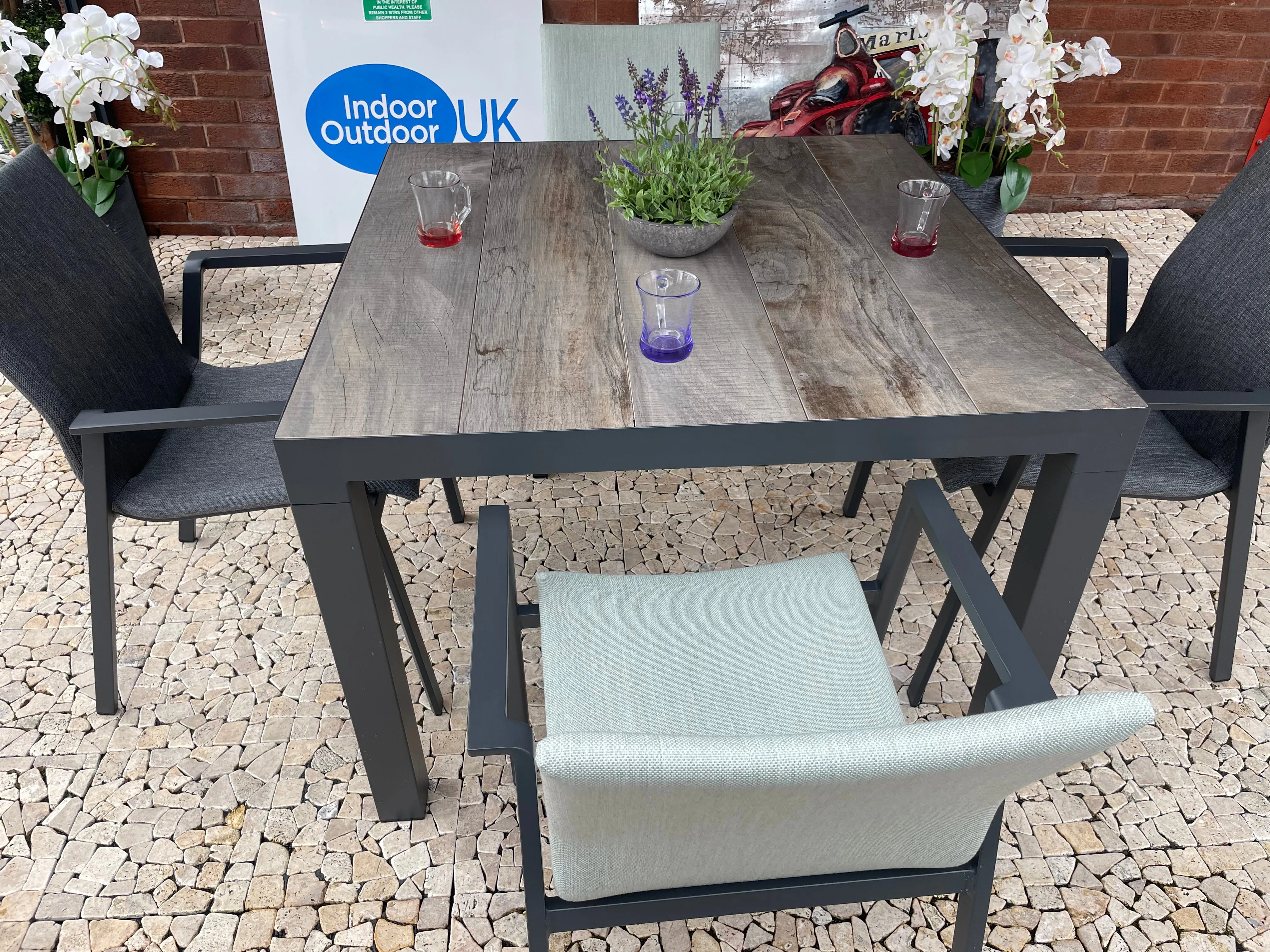 Valletta 4 Or 8 Seat Dining Set