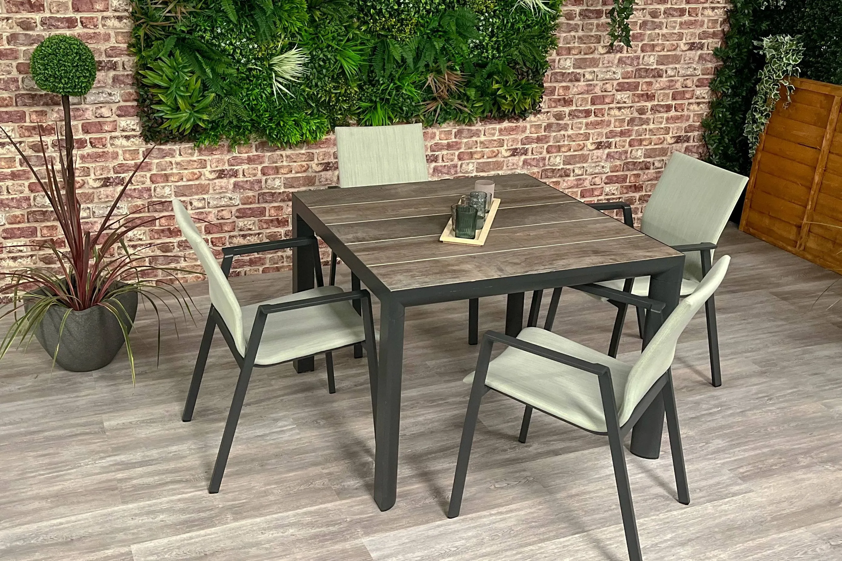 Valletta 4 Or 8 Seat Dining Set